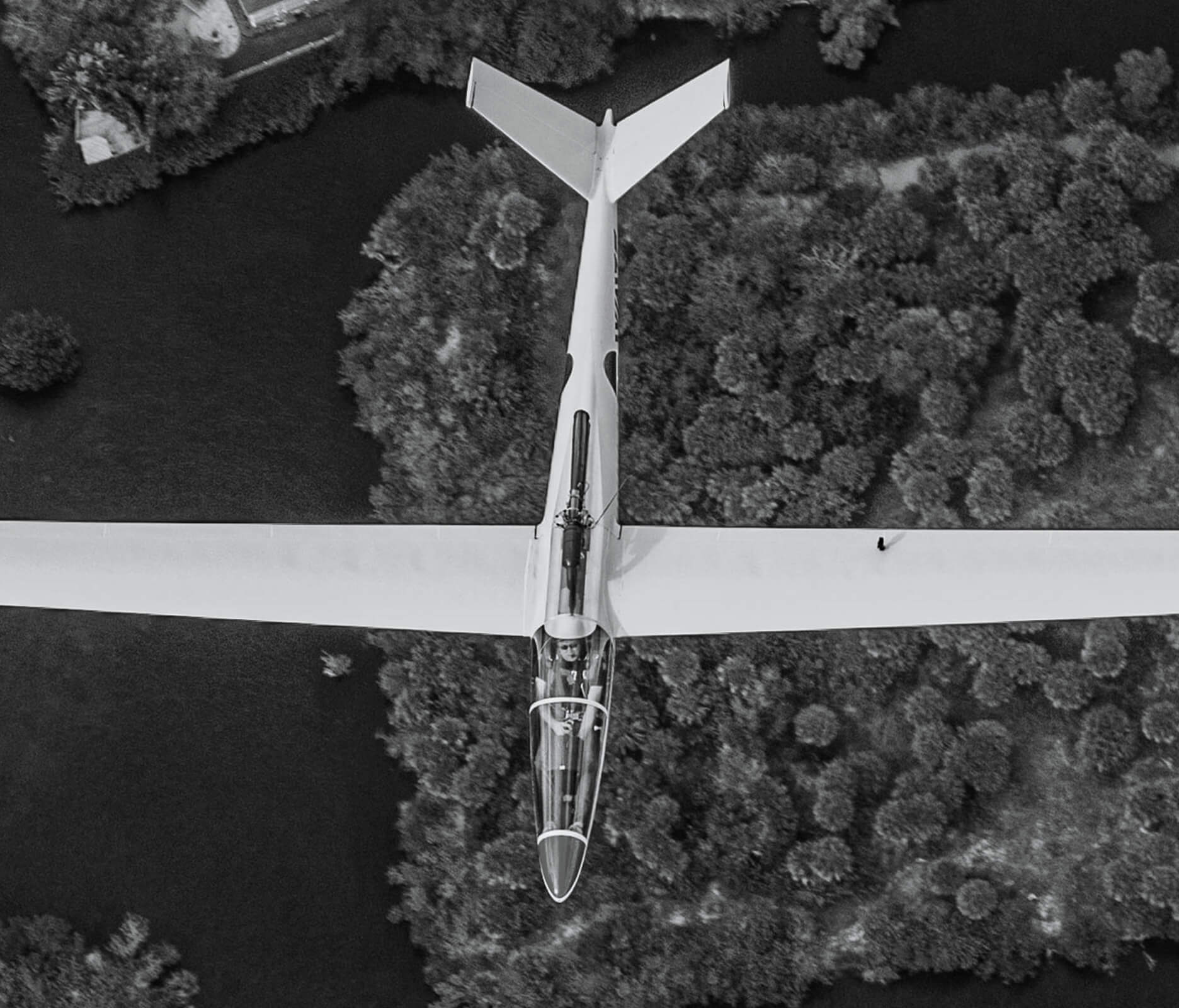 aerial shot of aircraft in flight powered by a wave engine